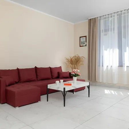 Apartamento Nowoczesne Przybyly By Renters